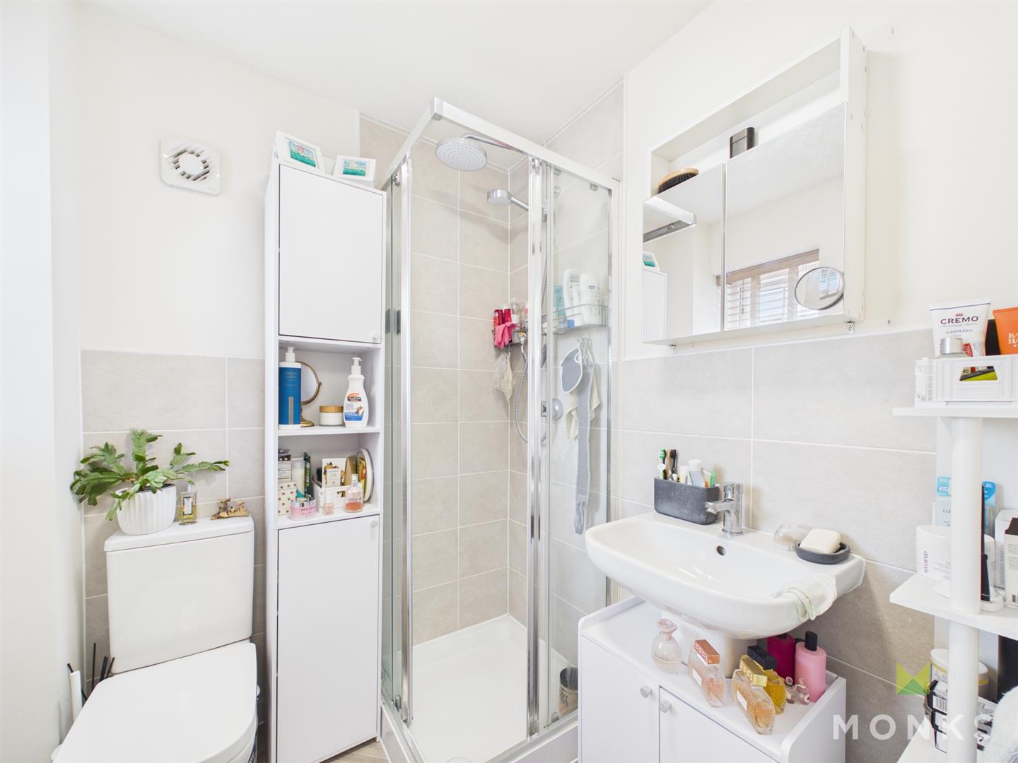 203 Holland Drive, Shrewsbury, SY2 5TU For Sale